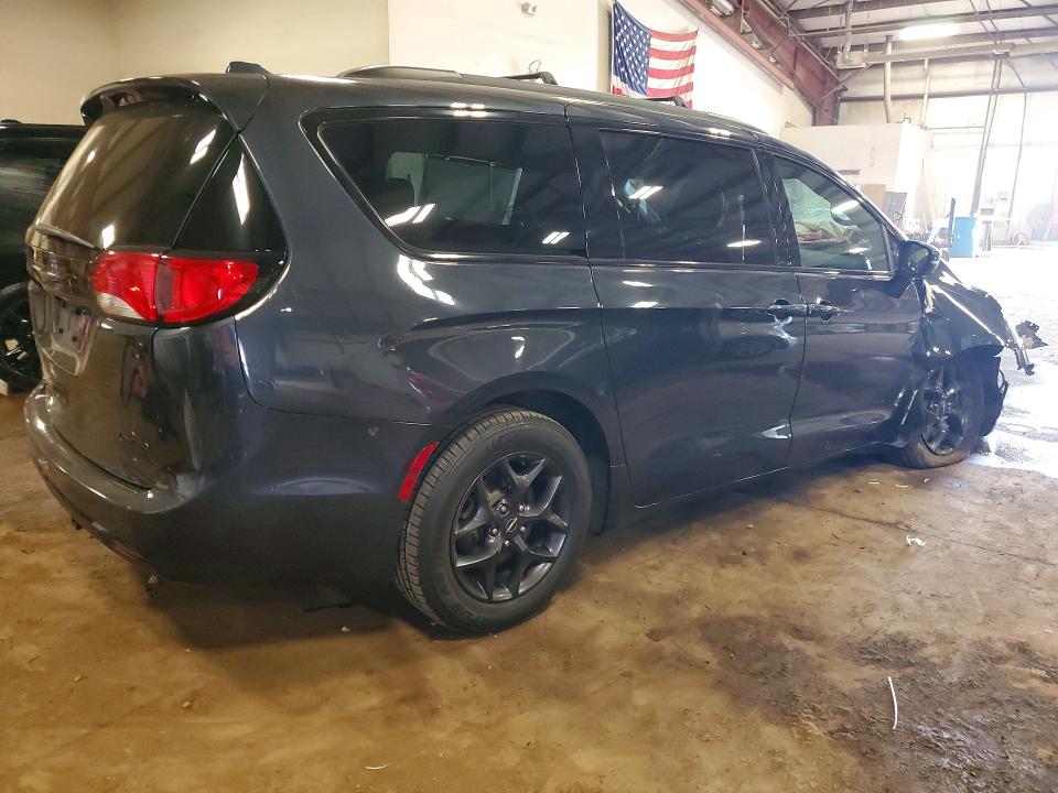 2020 Chrysler Pacifica მანქანა იყიდება აუქციონზე, vin: 2C4RC1GG6LR217005, აუქციონის ნომერი: 53110276