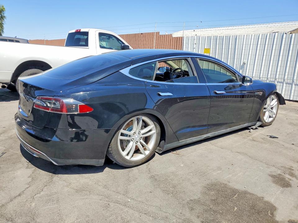 Продаж на аукціоні авто 2013 Tesla Model S, vin: 5YJSA1CN4DFP04485, номер лоту: 55201716