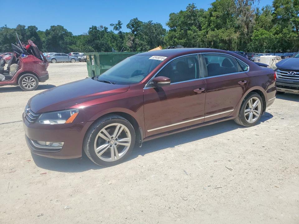 52449016 :رقم المزاد ، 1VWBN7A38DC052716 vin ، 2013 Volkswagen Passat مزاد بيع