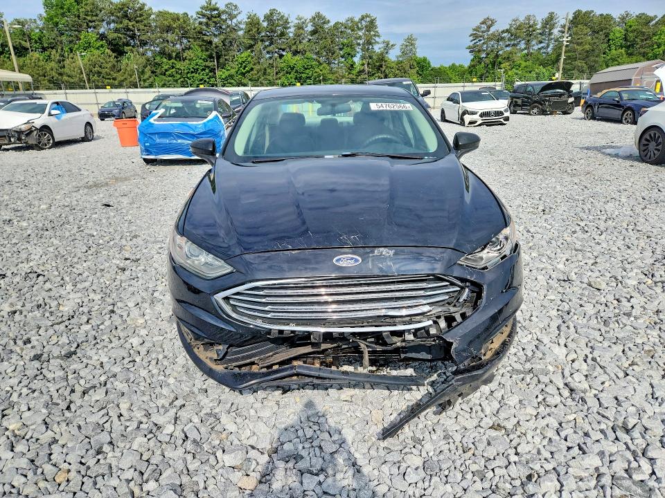 54762566 :رقم المزاد ، 3FA6P0HD5JR128755 vin ، 2018 Ford Fusion مزاد بيع