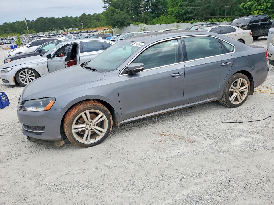 52215446 :رقم المزاد ، 1VWBN7A31EC091858 vin ، 2014 Volkswagen Passat مزاد بيع