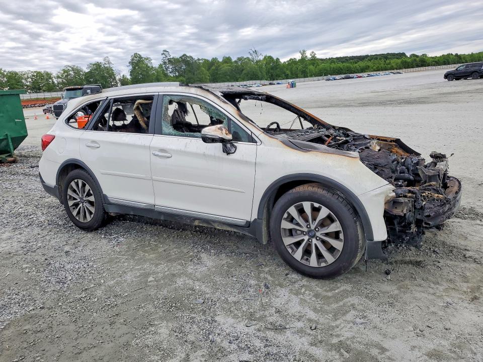 2019 Subaru Outback მანქანა იყიდება აუქციონზე, vin: 4S4BSATC0K3376709, აუქციონის ნომერი: 52019356