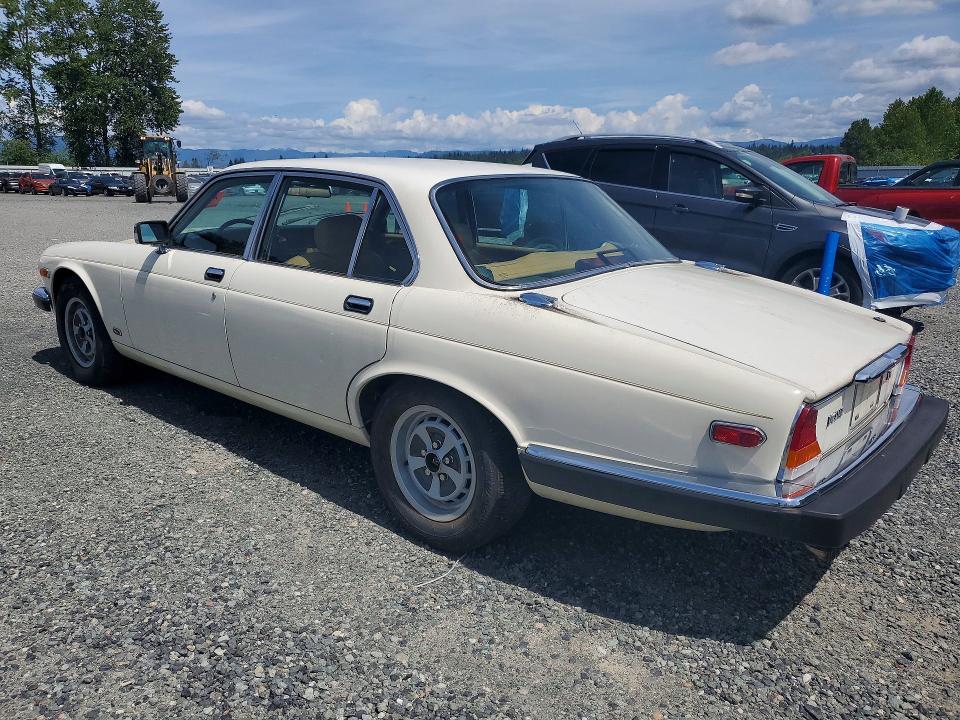 1987 Jaguar Xj6 მანქანა იყიდება აუქციონზე, vin: SAJAV1344HC473003, აუქციონის ნომერი: 54355856