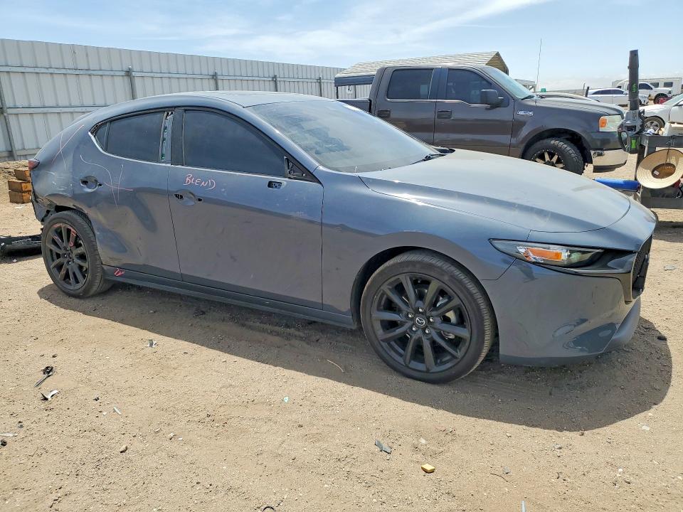Продажа на аукционе авто 2023 Mazda 3, vin: JM1BPBLM1P1609584, номер лота: 55017106
