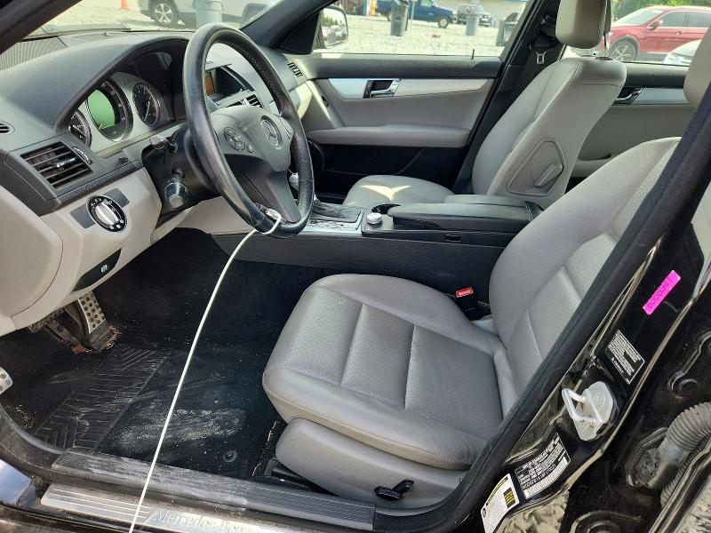 51990866 :رقم المزاد ، WDDGF81X18F179025 vin ، 2008 Mercedes-benz C مزاد بيع