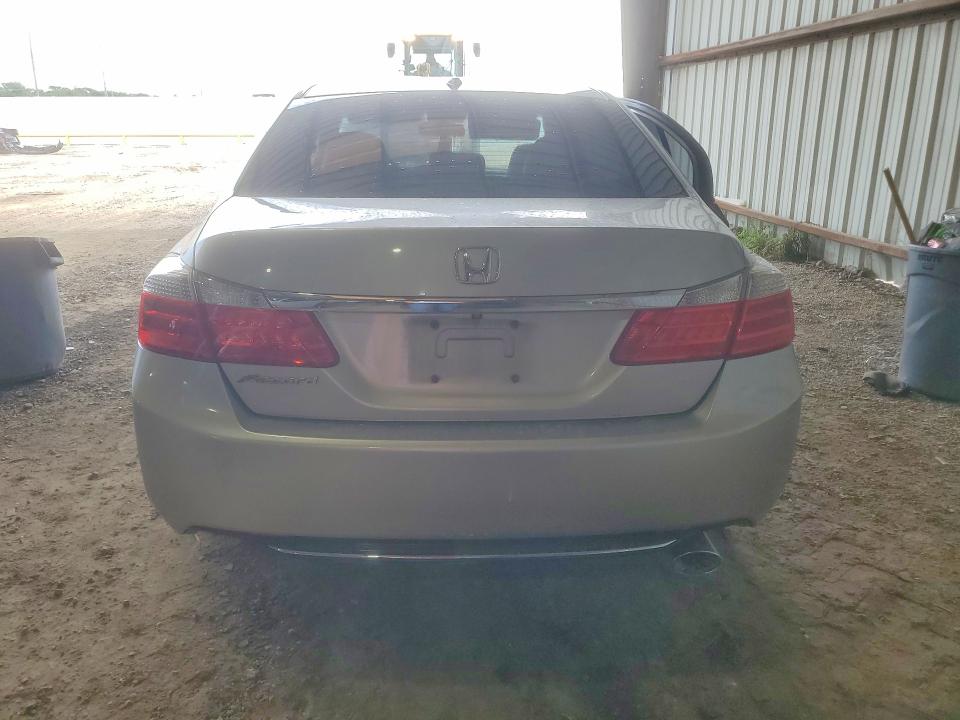 2015 Honda Accord მანქანა იყიდება აუქციონზე, vin: 1HGCR2F85FA105956, აუქციონის ნომერი: 53659276