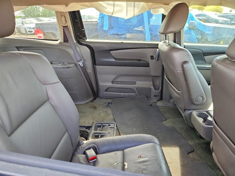 53534446 :رقم المزاد ، 5FNRL5H65EB118056 vin ، 2014 Honda Odyssey مزاد بيع