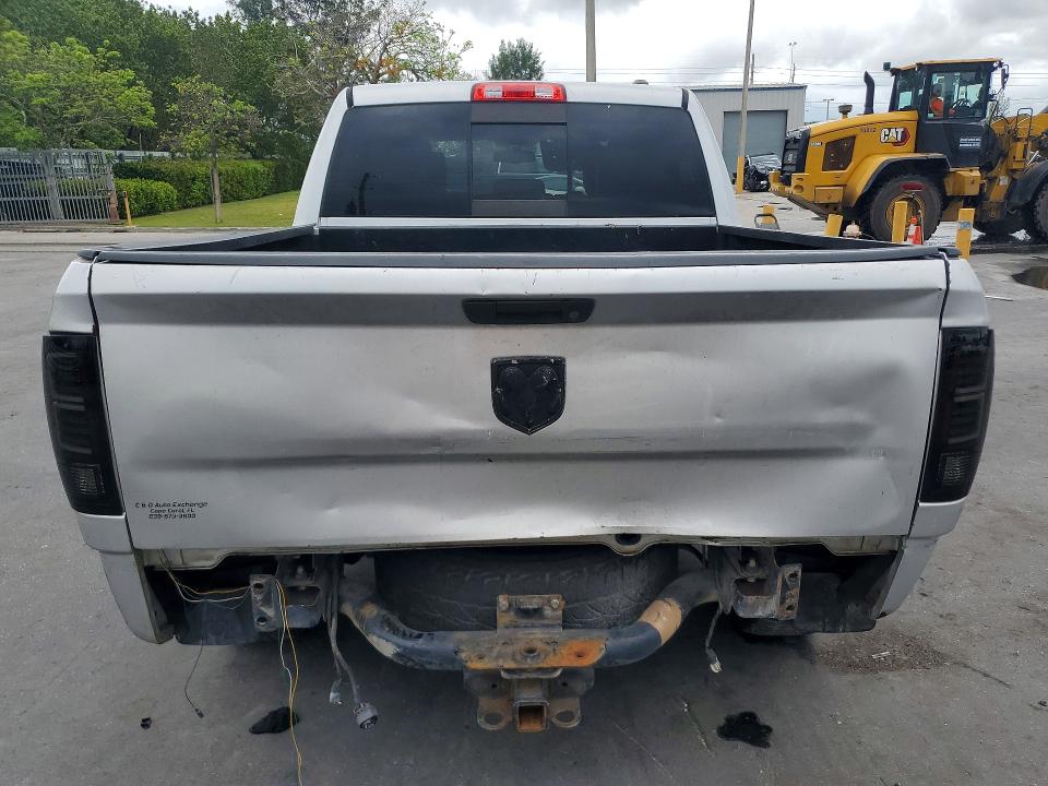 51587796 :رقم المزاد ، 1D7RB1CT5BS596829 vin ، 2011 Dodge Ram 1500 مزاد بيع