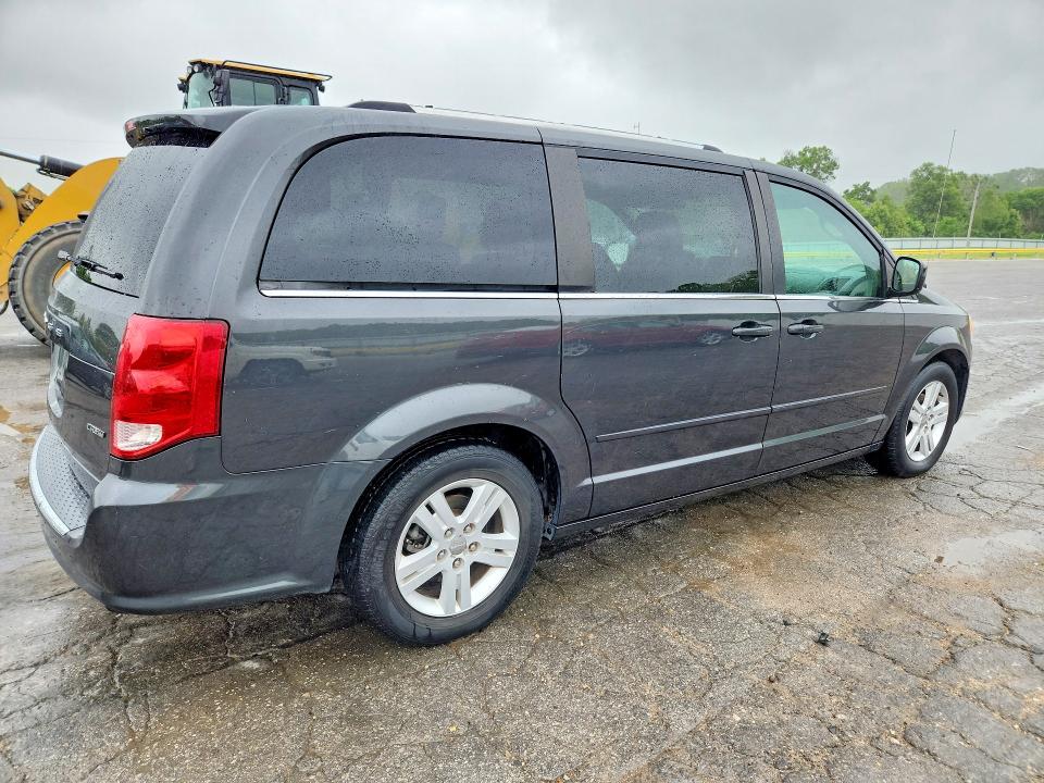 52312006 :رقم المزاد ، 2D4RN5DG8BR769824 vin ، 2011 Dodge Grand Caravan مزاد بيع