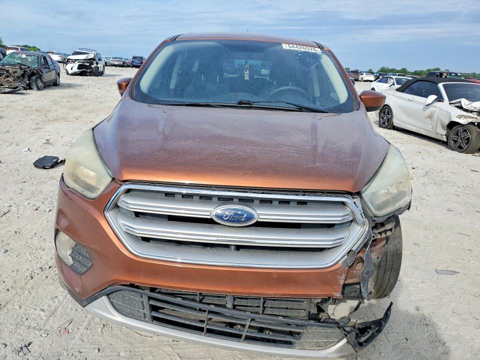 2017 Ford Escape მანქანა იყიდება აუქციონზე, vin: 1FMCU0F76HUB95494, აუქციონის ნომერი: 54426526