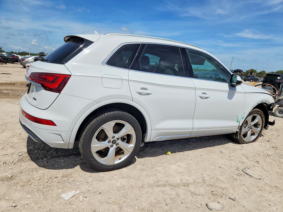 Продаж на аукціоні авто 2021 Audi Q5, vin: WA1BAAFY7M2082418, номер лоту: 52477276