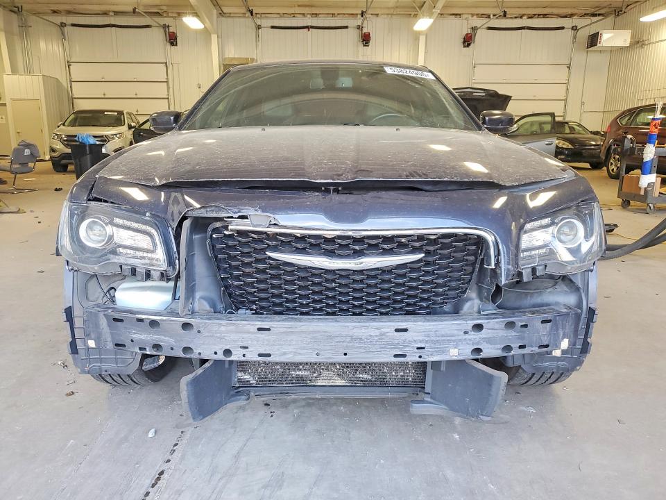 2017 Chrysler 300 მანქანა იყიდება აუქციონზე, vin: 2C3CCAGG6HH527209, აუქციონის ნომერი: 53824906