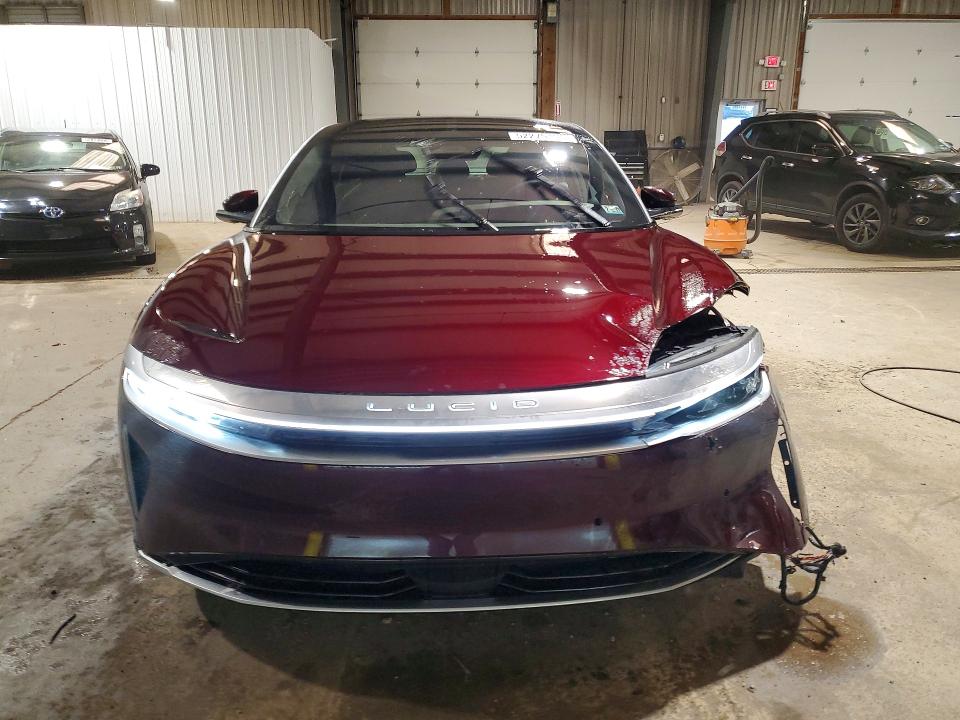 52275196 :رقم المزاد ، 50EA1TEA7SA009095 vin ، 2025 Lucid Motors Air مزاد بيع