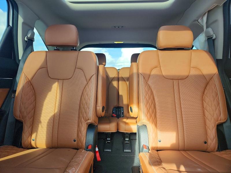 Продажа на аукционе авто 2023 Kia Sorento, vin: 5XYRKDLF1PG229588, номер лота: 55163256