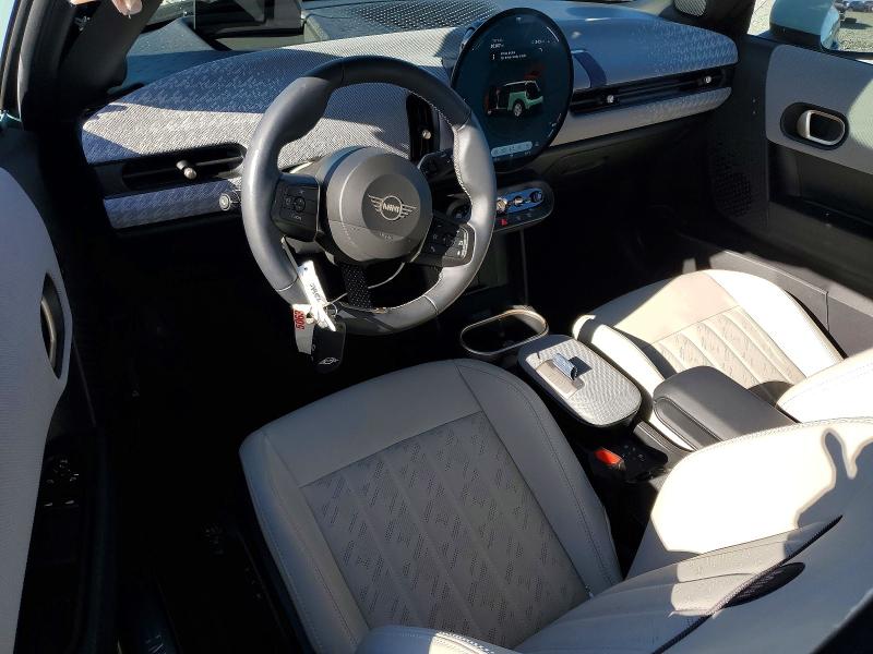 54829956 :رقم المزاد ، WMW23GD0XS2X14368 vin ، 2025 Mini Cooper مزاد بيع