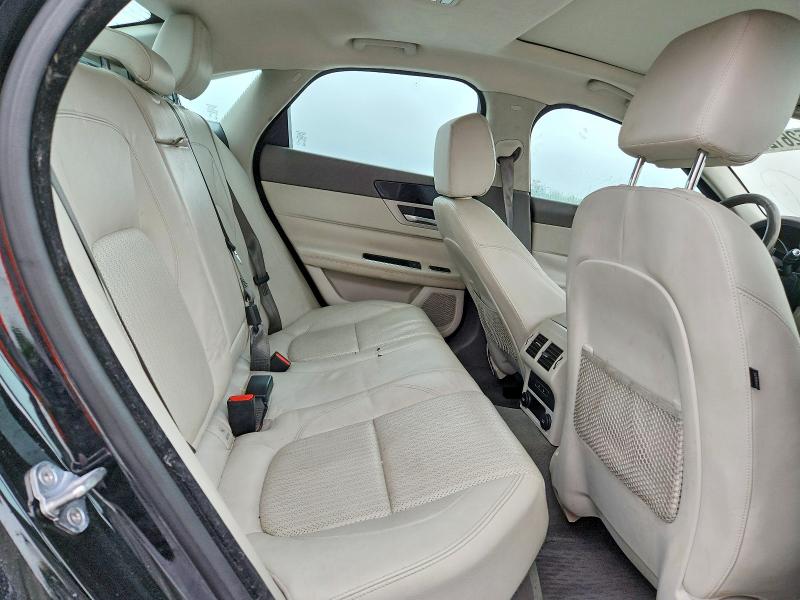 2016 Jaguar Xf მანქანა იყიდება აუქციონზე, vin: SAJBE4BV1GCY13495, აუქციონის ნომერი: 52612886