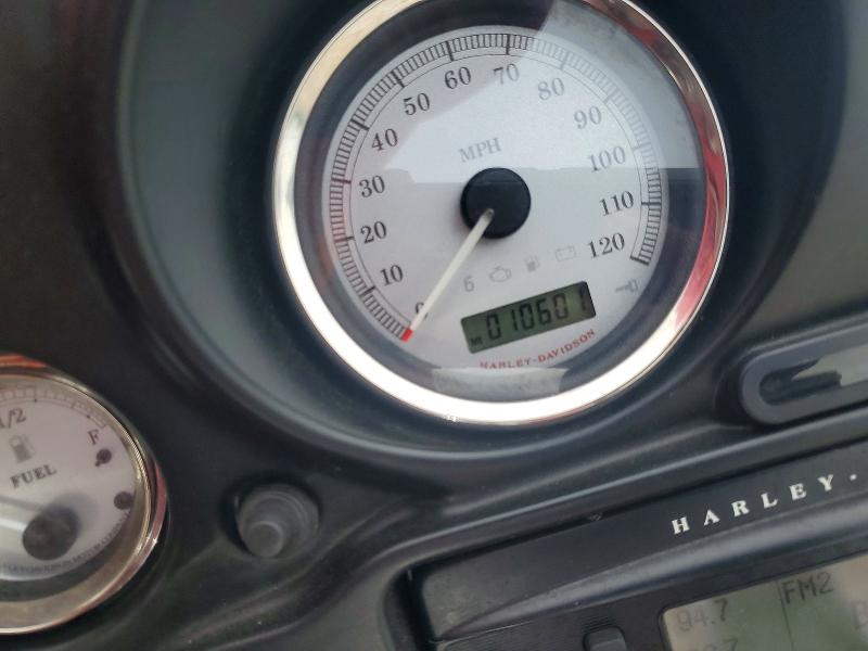 55516066 :رقم المزاد ، 1HD1KBM14BB677832 vin ، 2011 Harley Davidson Flhx مزاد بيع