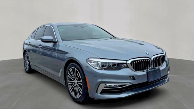 55226946 :رقم المزاد ، WBAJB1C56JB374403 vin ، 2018 Bmw 530xe مزاد بيع