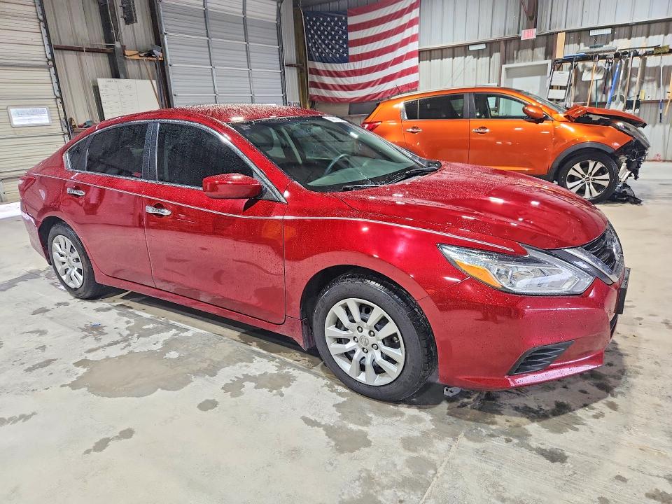Продаж на аукціоні авто 2018 Nissan Altima, vin: 1N4AL3AP4JC111889, номер лоту: 54317836