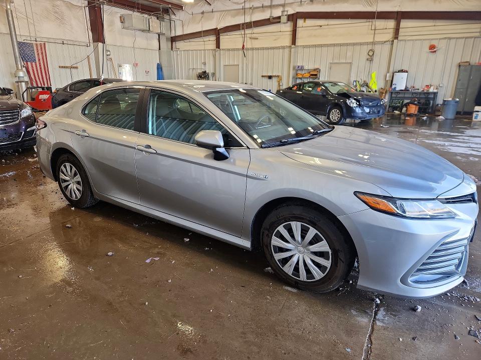 Продаж на аукціоні авто 2021 Toyota Camry, vin: 4T1C31AK2MU564091, номер лоту: 55555636