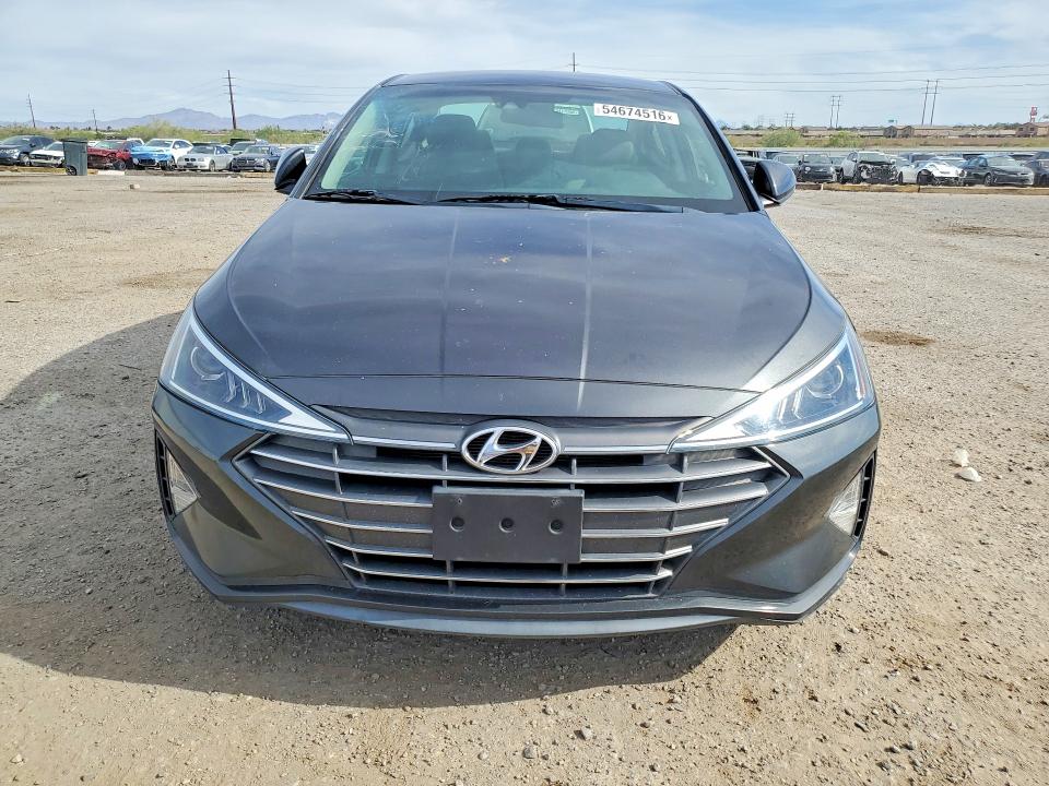 54674516 :رقم المزاد ، 5NPD84LF4LH559303 vin ، 2020 Hyundai Elantra مزاد بيع