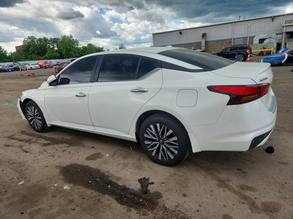 54530986 :رقم المزاد ، 1N4BL4DW1PN398571 vin ، 2023 Nissan Altima مزاد بيع