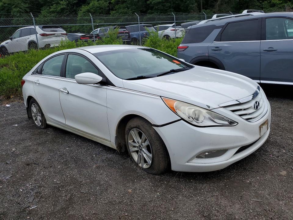 53397816 :رقم المزاد ، 5NPEB4ACXDH576509 vin ، 2013 Hyundai Sonata مزاد بيع