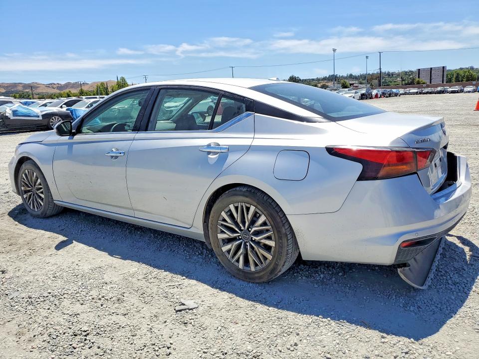 54301726 :رقم المزاد ، 1N4BL4DVXPN418713 vin ، 2023 Nissan Altima مزاد بيع