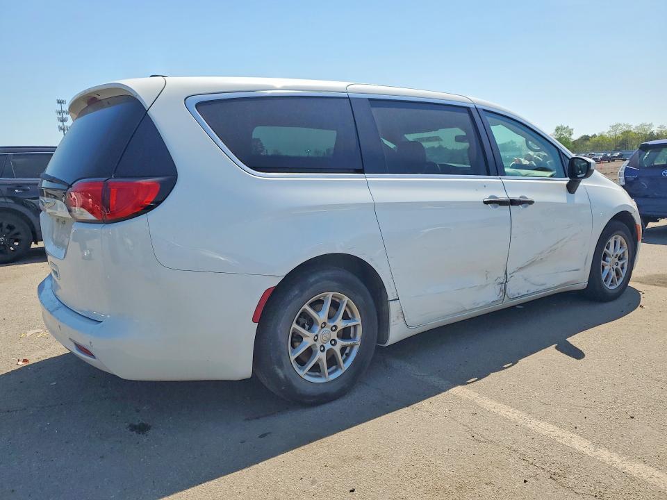 Продажа на аукционе авто 2020 Chrysler Voyager, vin: 2C4RC1AG9LR121488, номер лота: 53759806