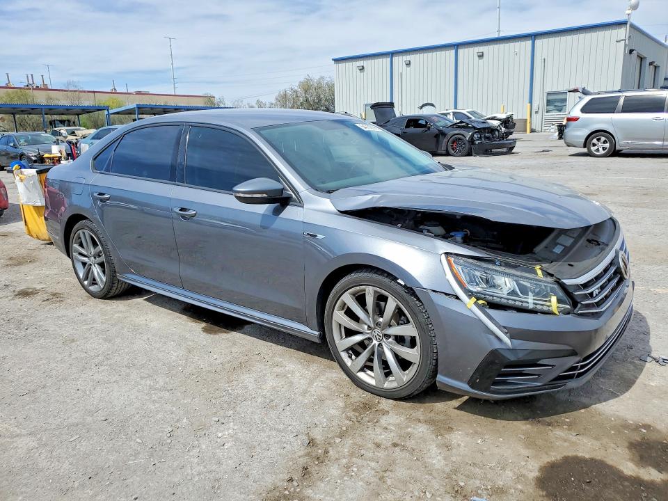 Продаж на аукціоні авто 2018 Volkswagen Passat, vin: 1VWAA7A3XJC028999, номер лоту: 54730096