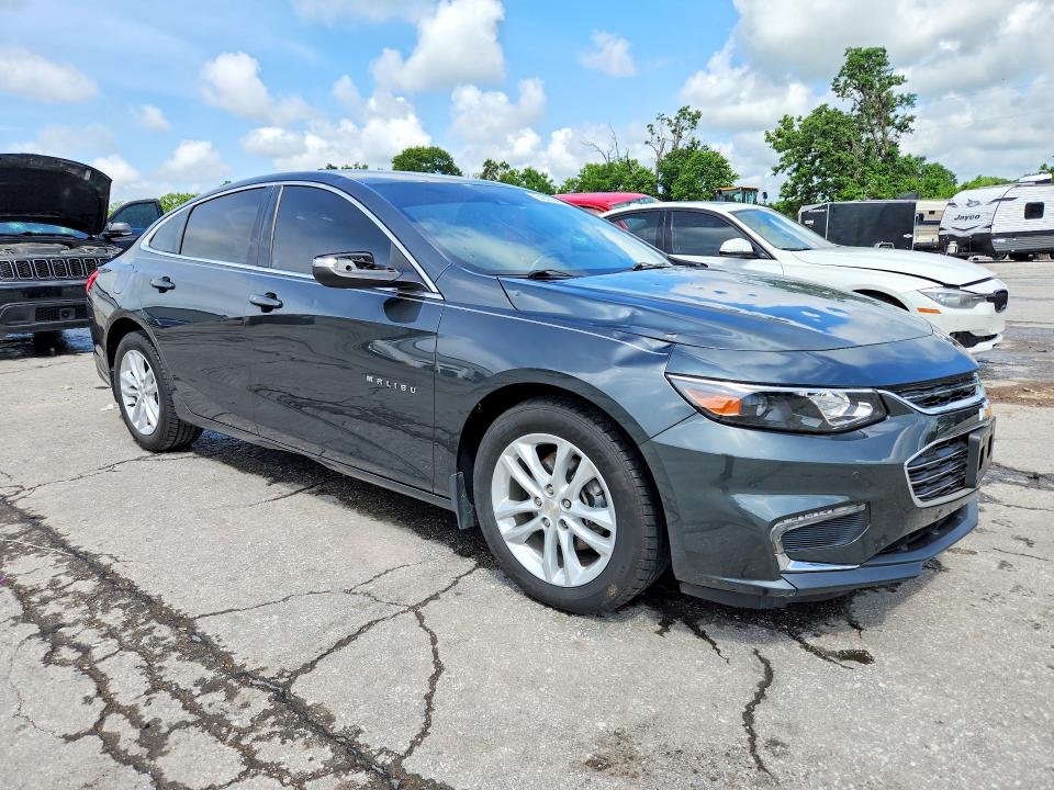 54843346 :رقم المزاد ، 1G1ZE5ST7HF106816 vin ، 2017 Chevrolet Malibu مزاد بيع