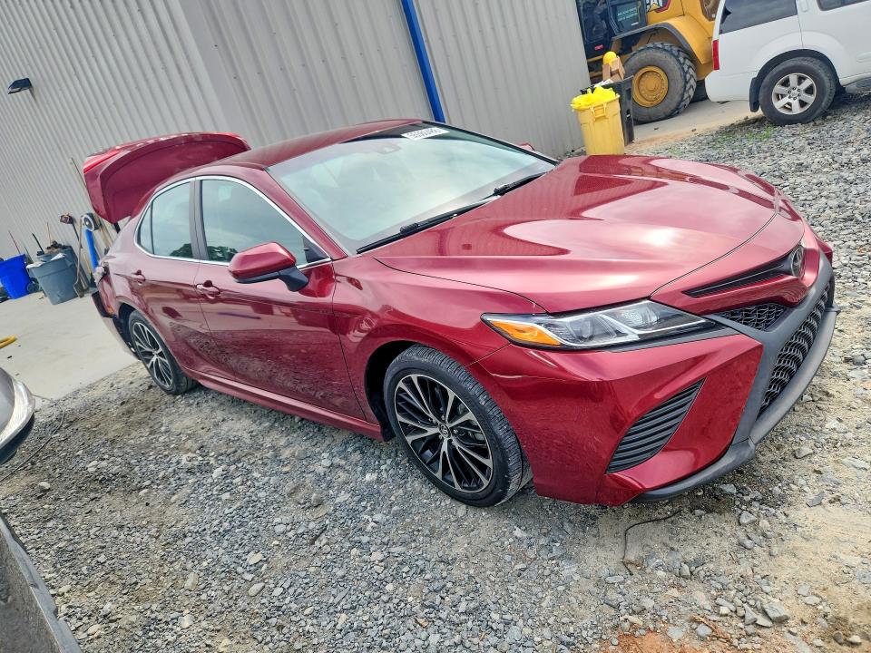 Auction sale of the 2018 Toyota Camry, vin: 4T1B11HK7JU646949, lot number: 55360486