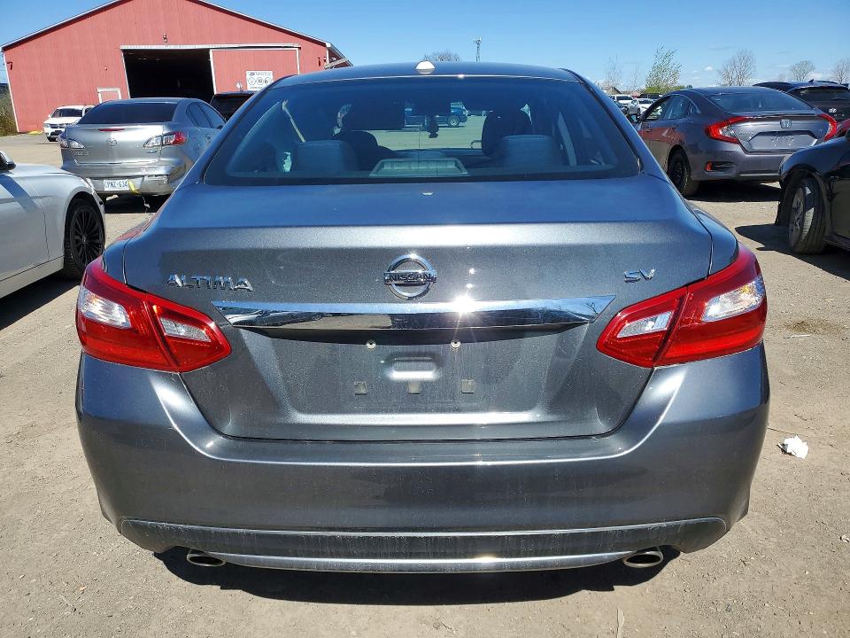 52771196 :رقم المزاد ، 1N4AL3AP8HN334001 vin ، 2017 Nissan Altima مزاد بيع