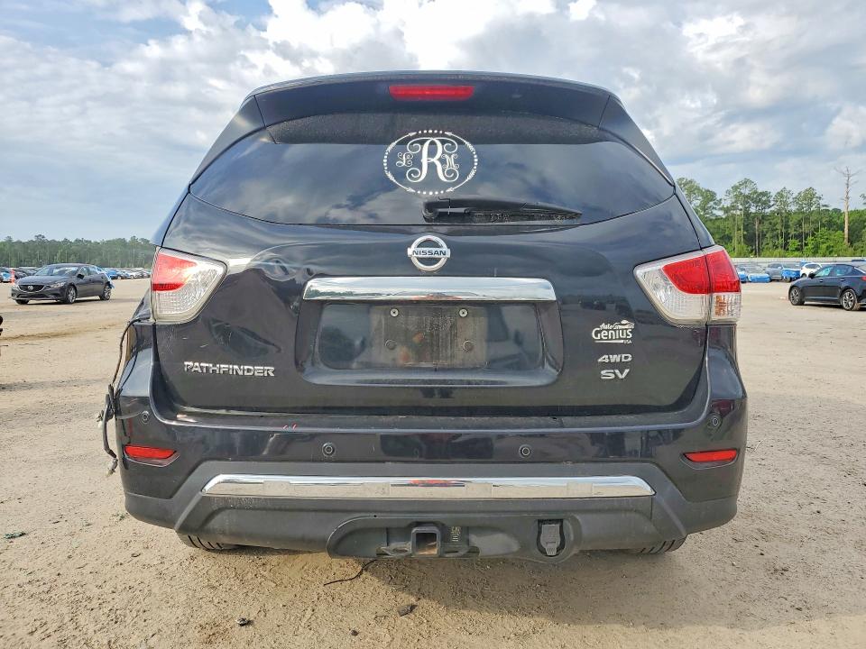 52929266 :رقم المزاد ، 5N1AR2MM5FC682752 vin ، 2015 Nissan Pathfinder مزاد بيع
