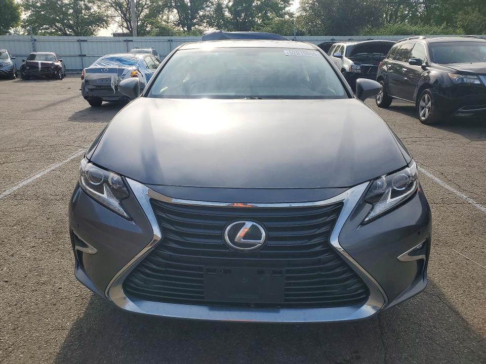 Продаж на аукціоні авто 2016 Lexus Es, vin: JTHBK1GGXG2231996, номер лоту: 52019866