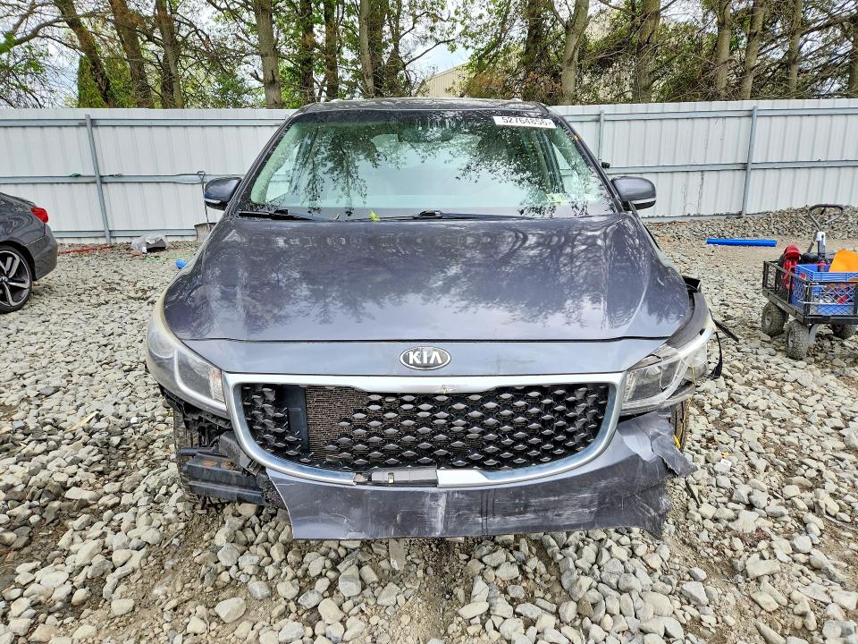 52764856 :رقم المزاد ، KNDMC5C15F6018722 vin ، 2015 Kia Sedona مزاد بيع