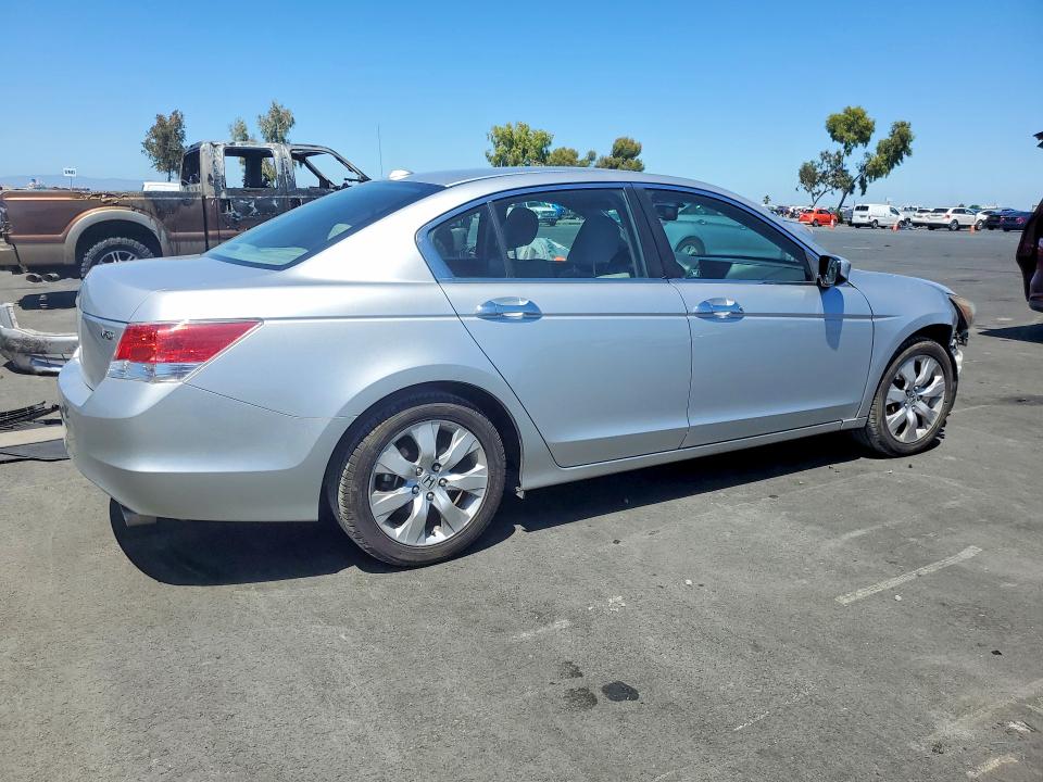 2010 Honda Accord მანქანა იყიდება აუქციონზე, vin: 1HGCP3F84AA020109, აუქციონის ნომერი: 53770066
