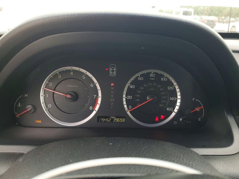 52915756 :رقم المزاد ، 1HGCS1B86AA002736 vin ، 2010 Honda Accord مزاد بيع