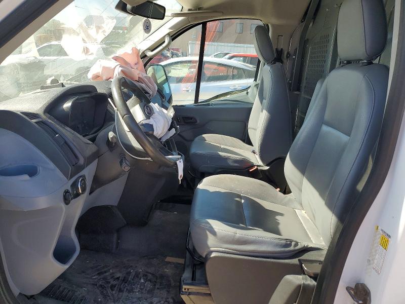 53193616 :رقم المزاد ، 1FTNE1ZM8FKA79062 vin ، 2015 Ford Transit مزاد بيع
