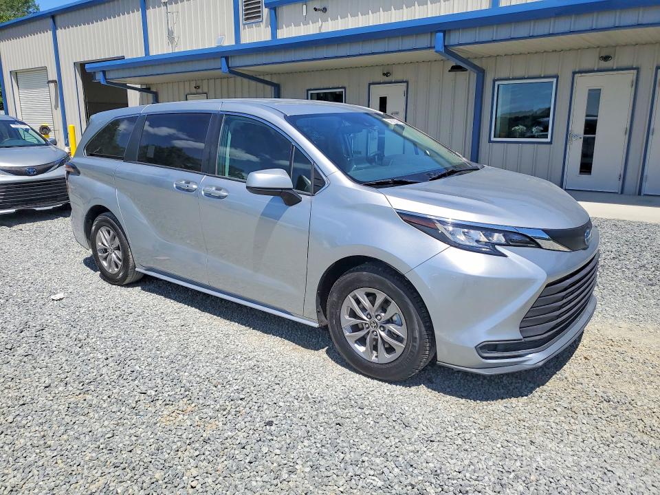 Продажа на аукционе авто 2022 Toyota Sienna, vin: 5TDKRKEC3NS115631, номер лота: 53803336