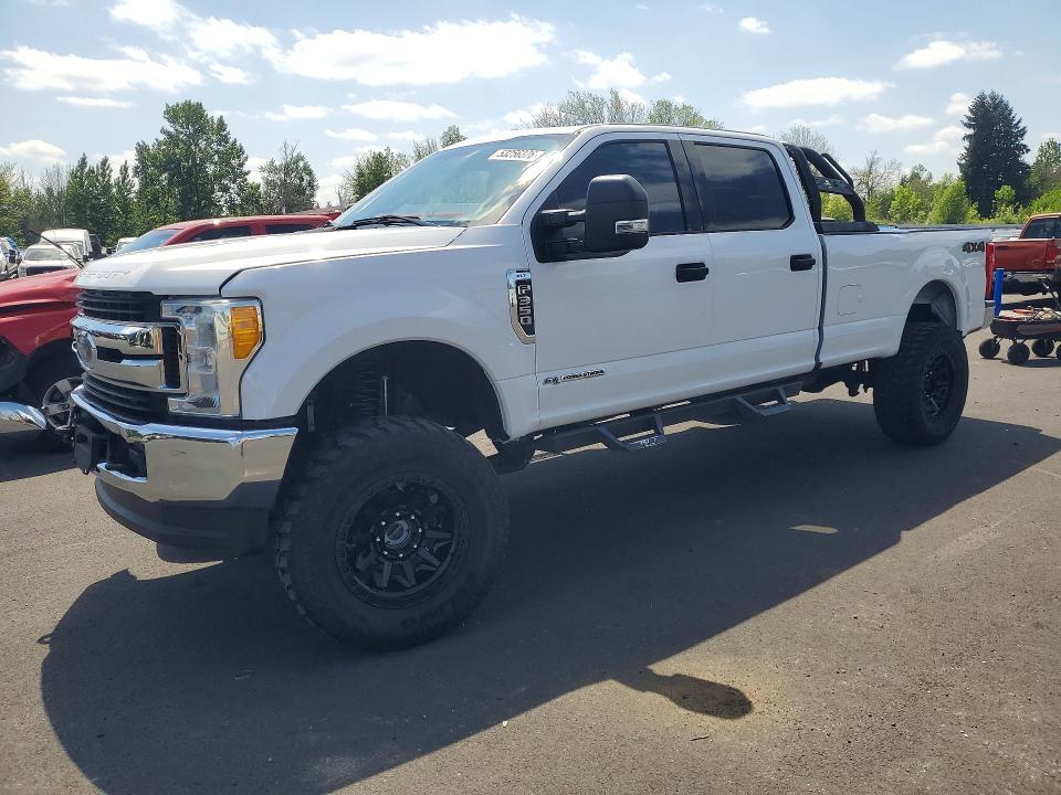 53256376 :رقم المزاد ، 1FT8W3BT8HED00474 vin ، 2017 Ford F350 مزاد بيع