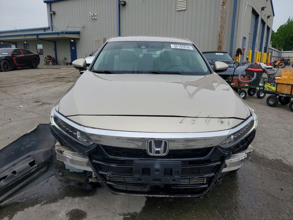 Продаж на аукціоні авто 2018 Honda Accord, vin: 1HGCV1F19JA124799, номер лоту: 52185036