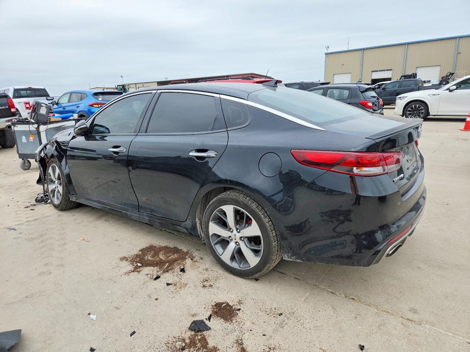 2017 Kia Optima მანქანა იყიდება აუქციონზე, vin: 5XXGW4L2XHG136566, აუქციონის ნომერი: 52741716