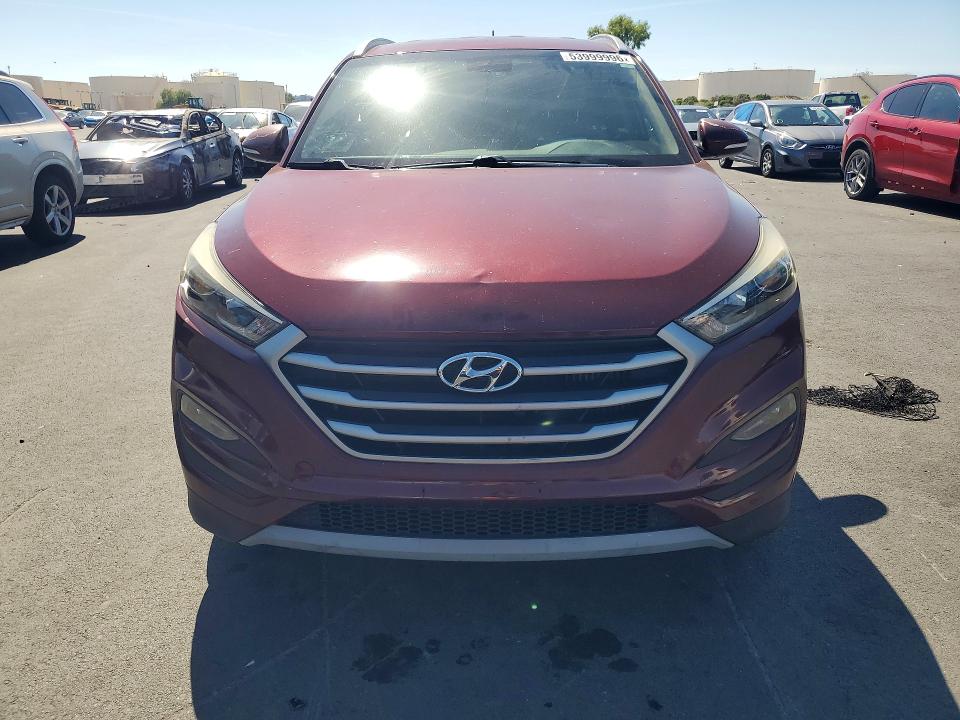 53999996 :رقم المزاد ، KM8J33A24HU528007 vin ، 2017 Hyundai Tucson مزاد بيع