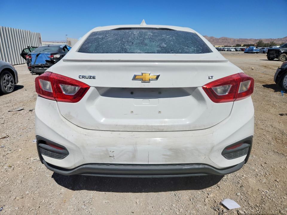 2017 Chevrolet Cruze მანქანა იყიდება აუქციონზე, vin: 1G1BE5SM5H7267587, აუქციონის ნომერი: 48021176