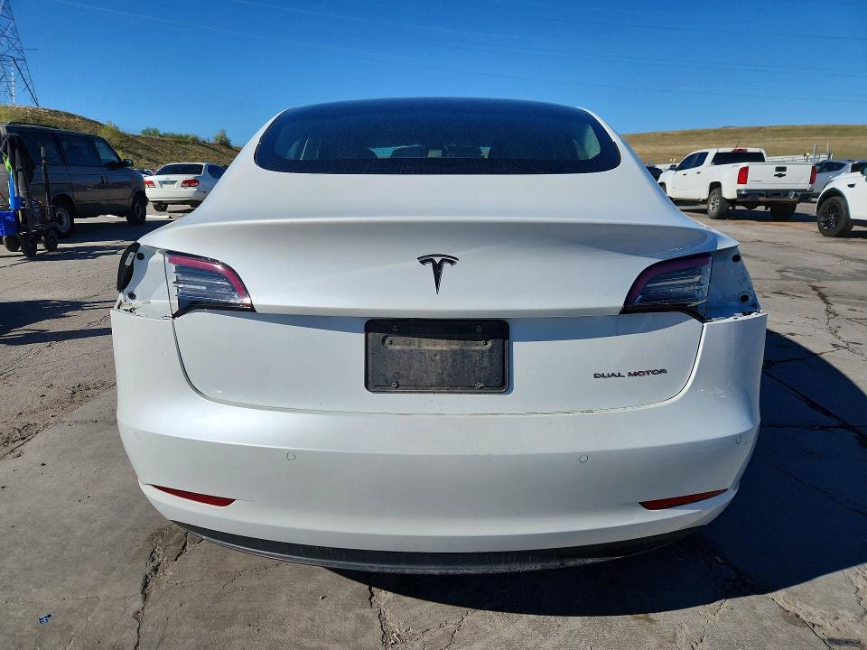 Продаж на аукціоні авто 2022 Tesla Model 3, vin: 5YJ3E1EB5NF209807, номер лоту: 52434026