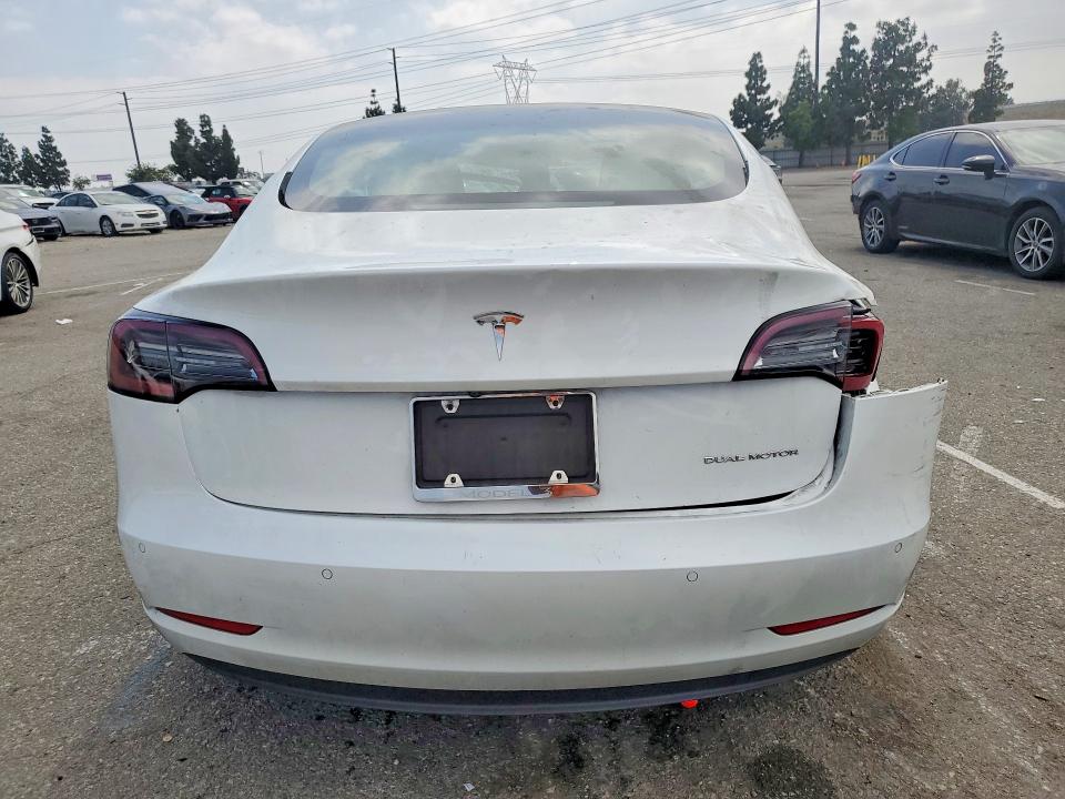 Продаж на аукціоні авто 2022 Tesla Model 3, vin: 5YJ3E1EB3NF131768, номер лоту: 53879896