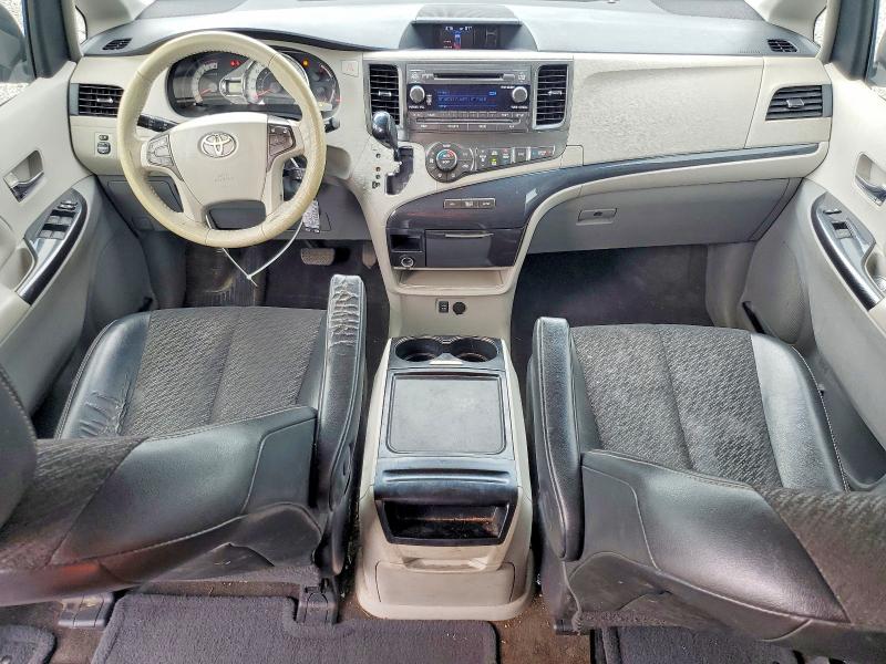 Продаж на аукціоні авто 2012 Toyota Sienna, vin: 5TDXK3DC8CS272778, номер лоту: 54050716