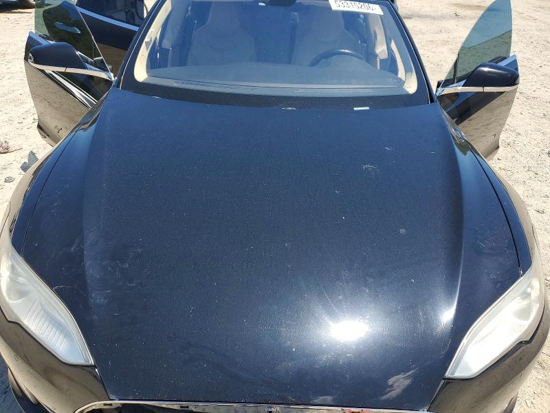 Продаж на аукціоні авто 2014 Tesla Model S, vin: 5YJSA1H16EFP45613, номер лоту: 53315206