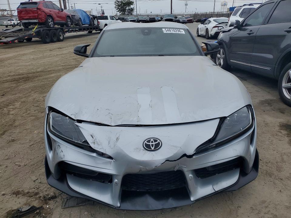 54810296 :رقم المزاد ، WZ1DB2C06NW048935 vin ، 2022 Toyota Gr Supra مزاد بيع